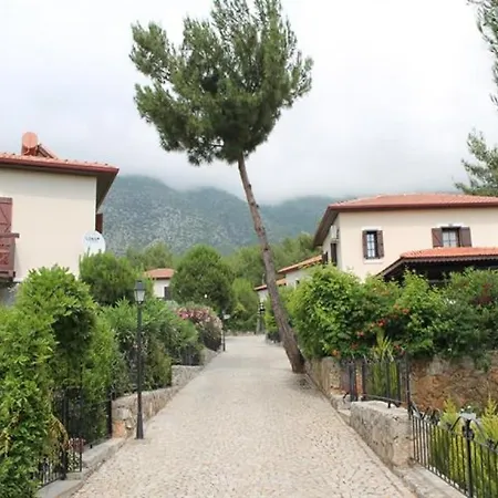 Lovely House With Shared Pool Surrounded By Nature In Fethiye Feriehus Ovacık